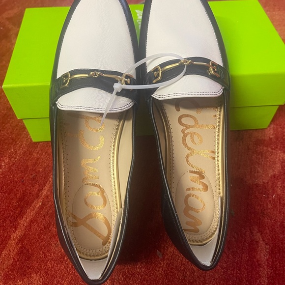 SAM EDELMAN
Loraine Two-Tone Bit Loafers. - Picture 4 of 13